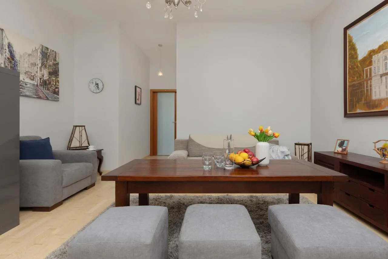 Comfy & Classy Apartment Near Cos Torwar By Noclegi Renters Warsaw Poland