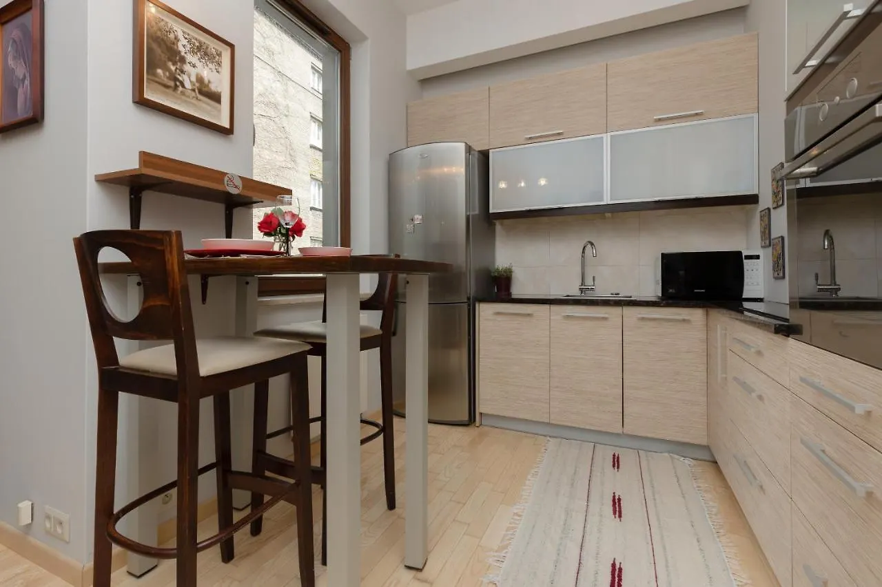 Comfy & Classy Apartment Near Cos Torwar By Noclegi Renters Warsaw