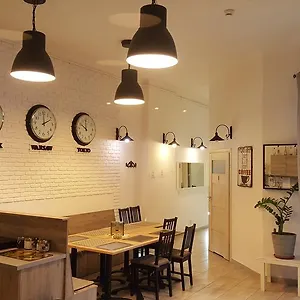  Hostel Lwowska 11